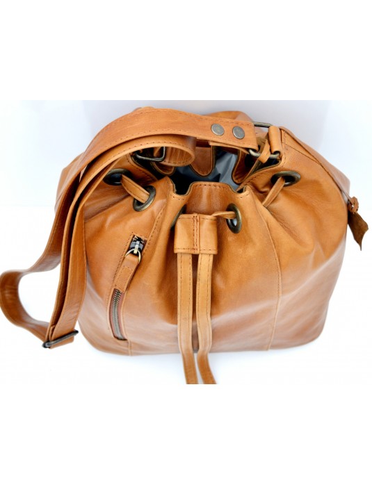 Gunn Coniac Leather Bag